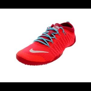 Nike Women's Free 1.0 Cross Bionic Size 7.5